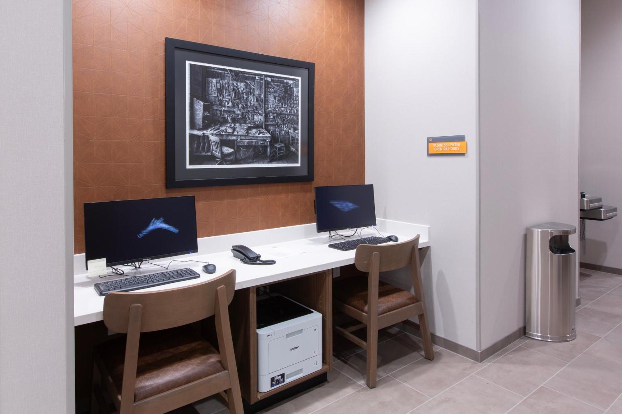 La Quinta Inn And Suites By Wyndham לינקולן מראה חיצוני תמונה