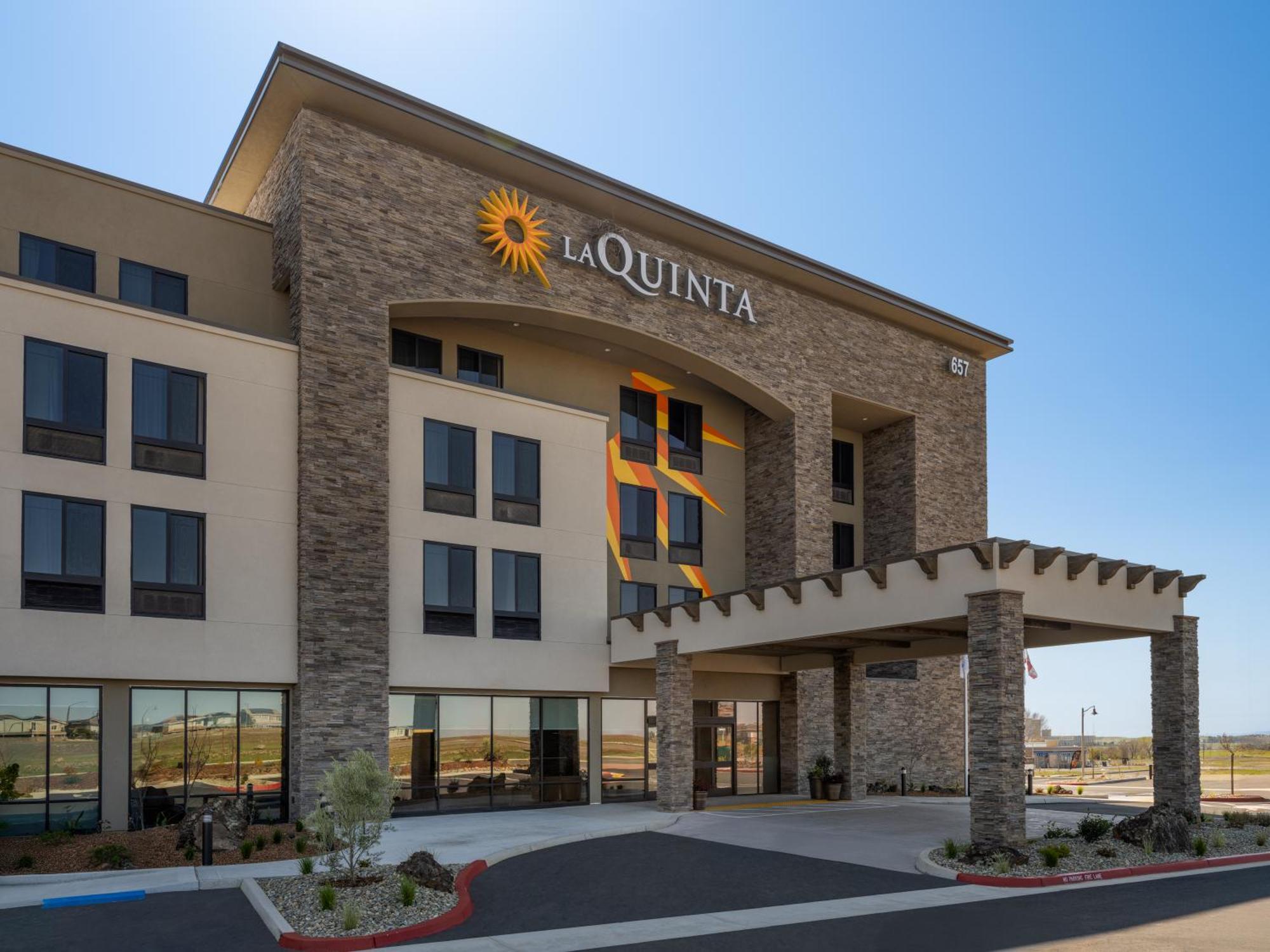 La Quinta Inn And Suites By Wyndham לינקולן מראה חיצוני תמונה